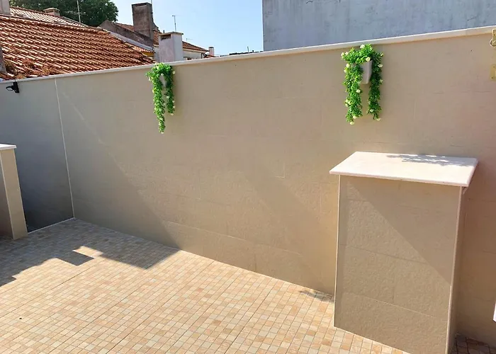 Duarte - Casa T1 - Com Vista Mar بيت للعطل نازاريه