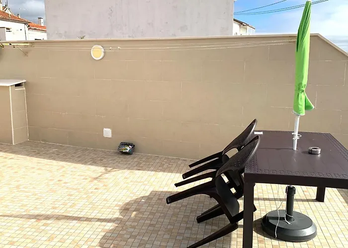 Duarte - Casa T1 - Com Vista Mar بيت للعطل *