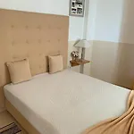 Duarte - Casa T1 - Com Vista Mar *