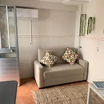 Duarte - Casa T1 - Com Vista Mar بيت للعطل *