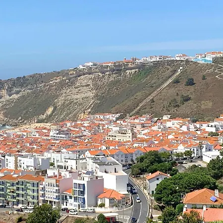 Vakantiehuis Duarte - Casa T1 - Com Vista Mar Nazaré